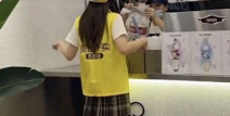 外卖小姐姐毛驴,传递温暖与美食的使者